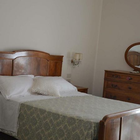 Casa Ciri Bed & Breakfast Фолиньо Экстерьер фото