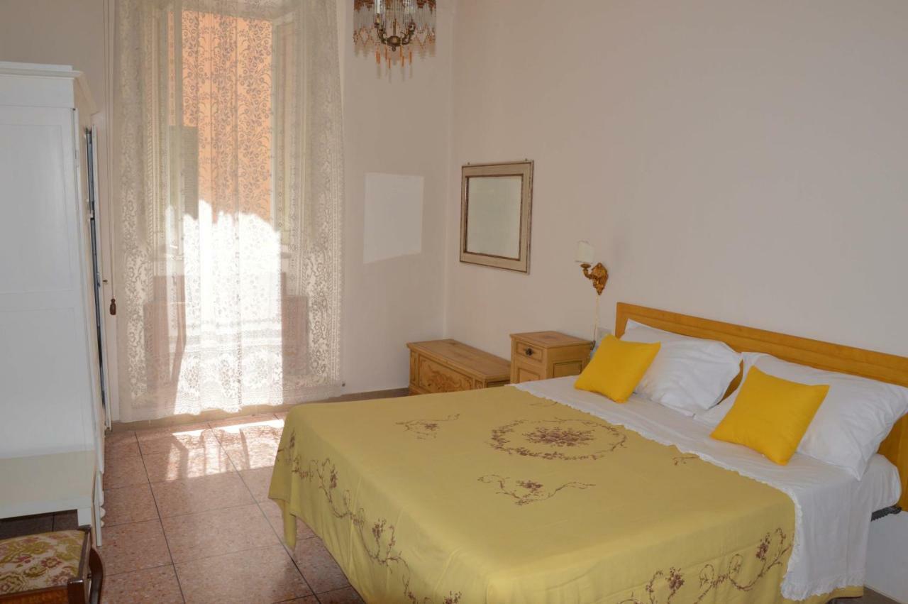 Casa Ciri Bed & Breakfast Фолиньо Экстерьер фото