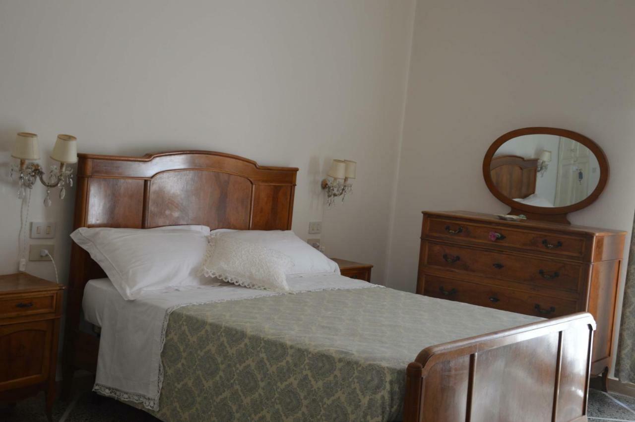 Casa Ciri Bed & Breakfast Фолиньо Экстерьер фото